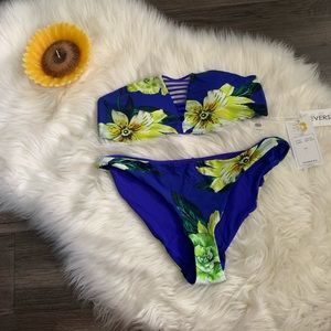 NWT Tinibikini Blue Floral Reversible Bikini Set